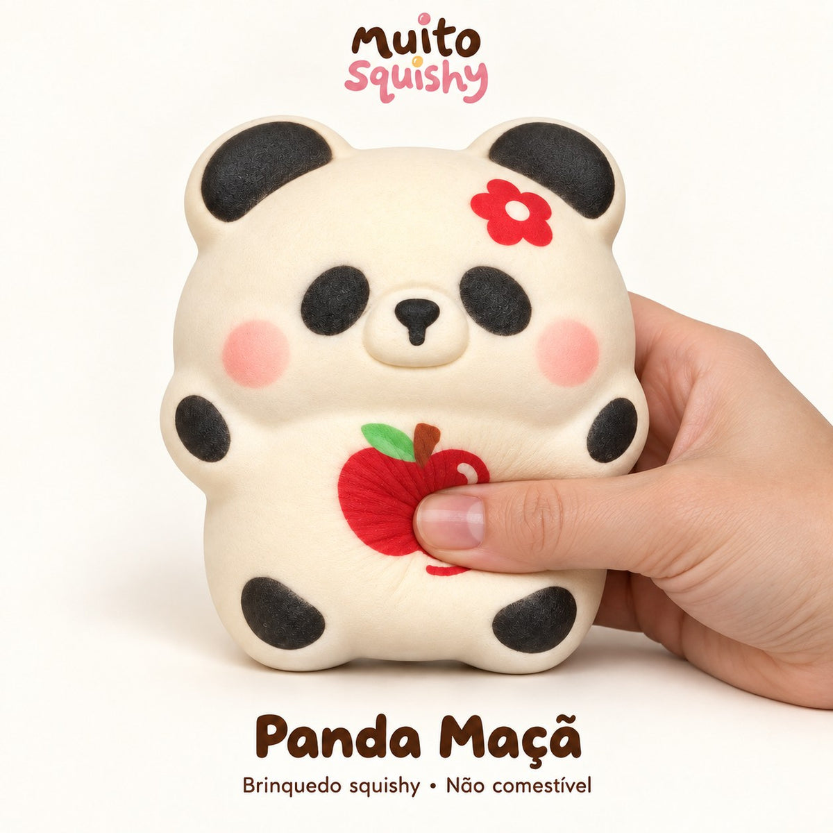 Panda Maçã sendo apertado na mão